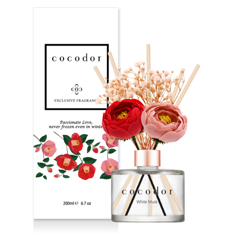 Dyfuzor zapachowy z patyczkami i prawdziwymi kwiatami Flower Camellia White Musk