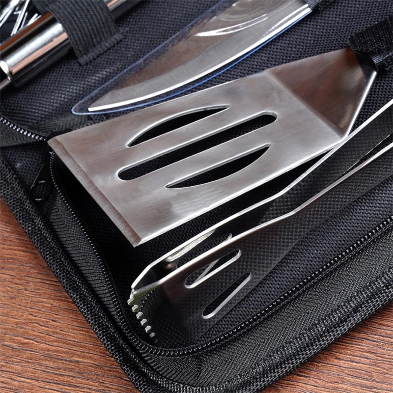Zestaw 10 przyborów do grilla w etui