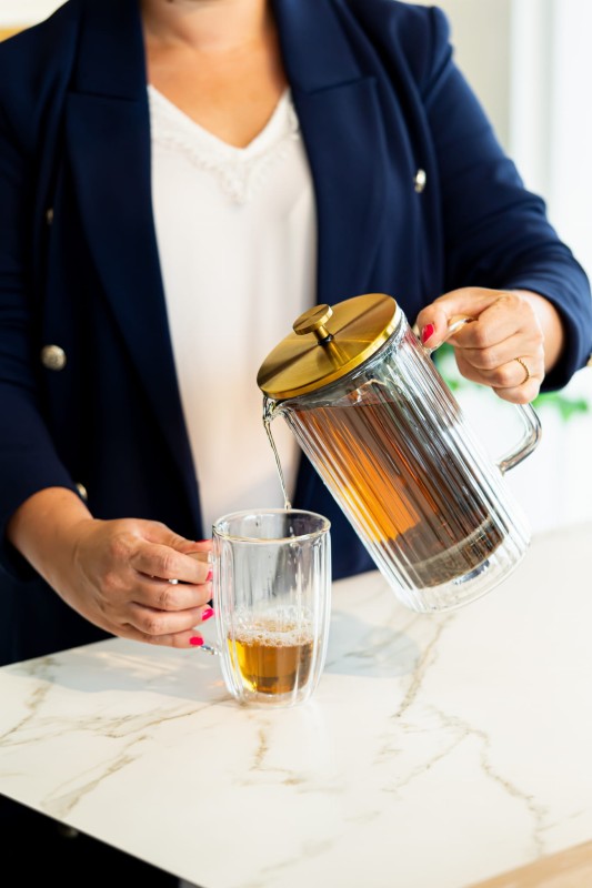 Zaparzacz do kawy i herbaty z podwójną ścianką 1000 ml Tulip złoty mat