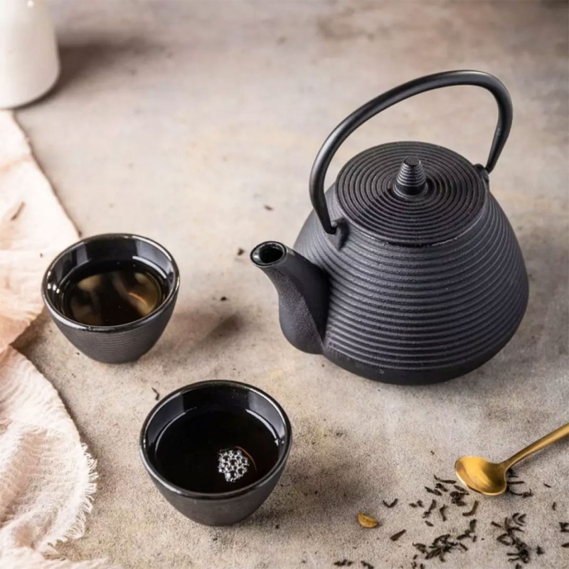 Dzbanek zaparzacz żeliwny 1L z filtrem i filiżankami KINGHOFF