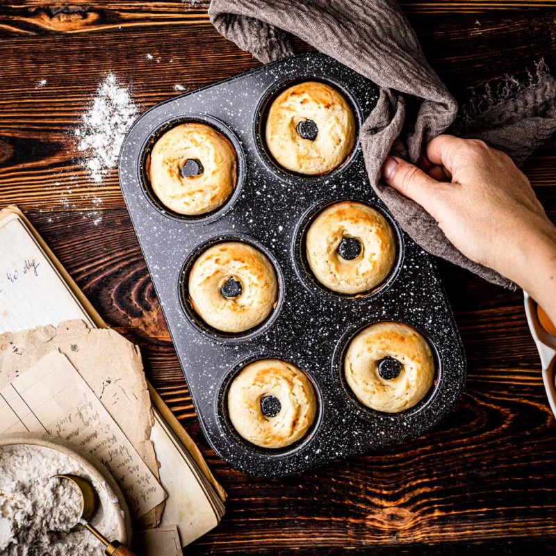 Forma blacha do pieczenia  pączków donut 6 gniazd KLAUSBERG