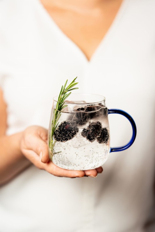 Komplet 2 szklanek z niebieskim uchem 400 ml Bolla