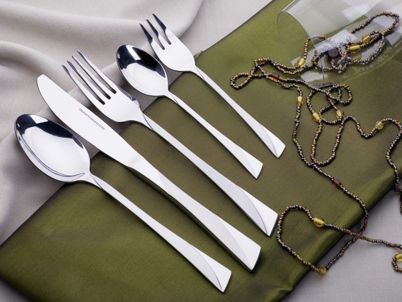 Zestaw sztućców dla 6 osób 24 elem. KINGHOFF połysk