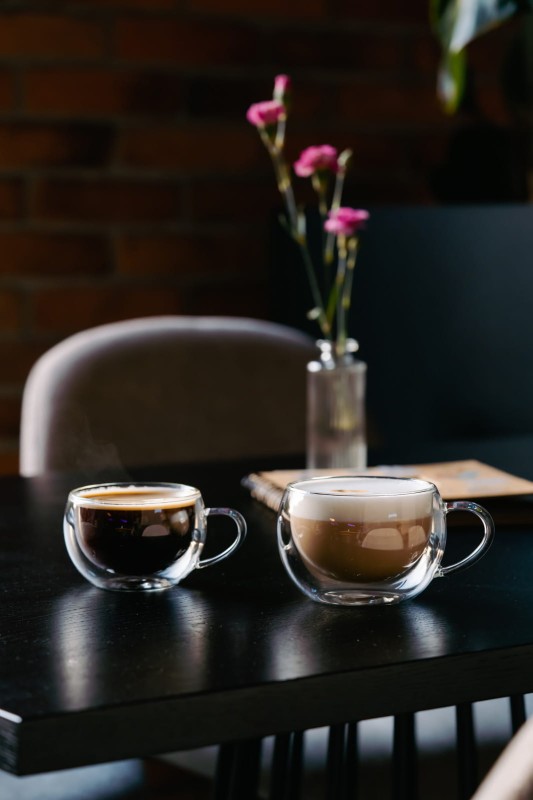 Komplet 2 filiżanek z podwójną ścianką Bolla 300 ml