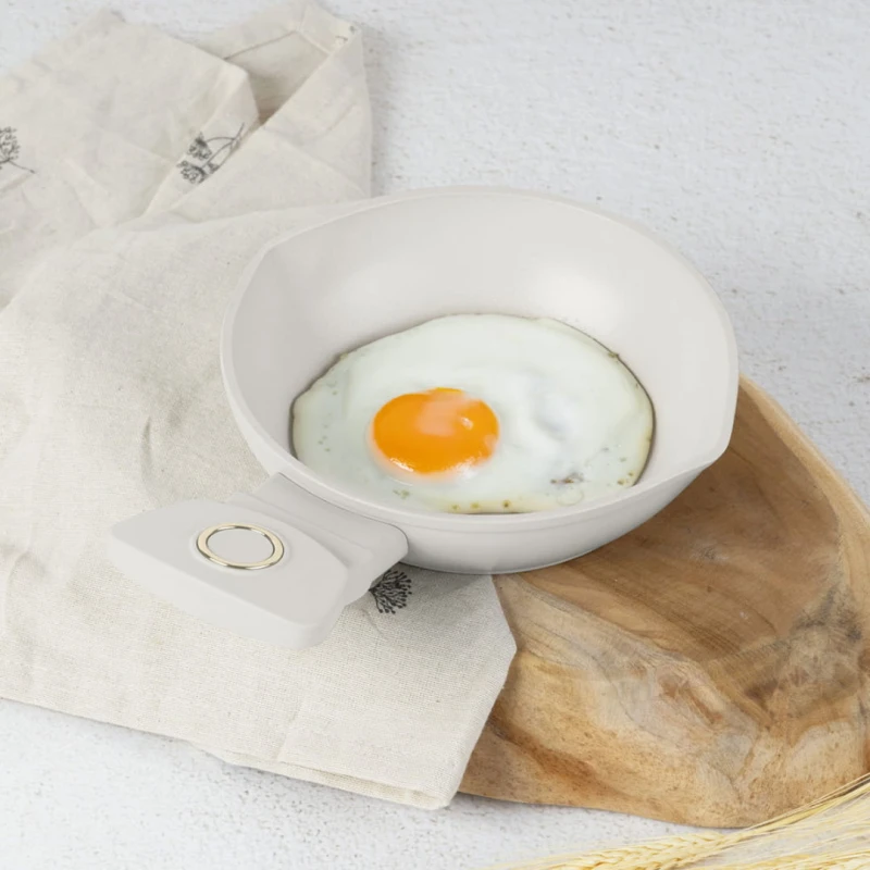 Mini patelnia z powłoką tytanową 16cm BERLINGER HAUS SAHARA kremowa
