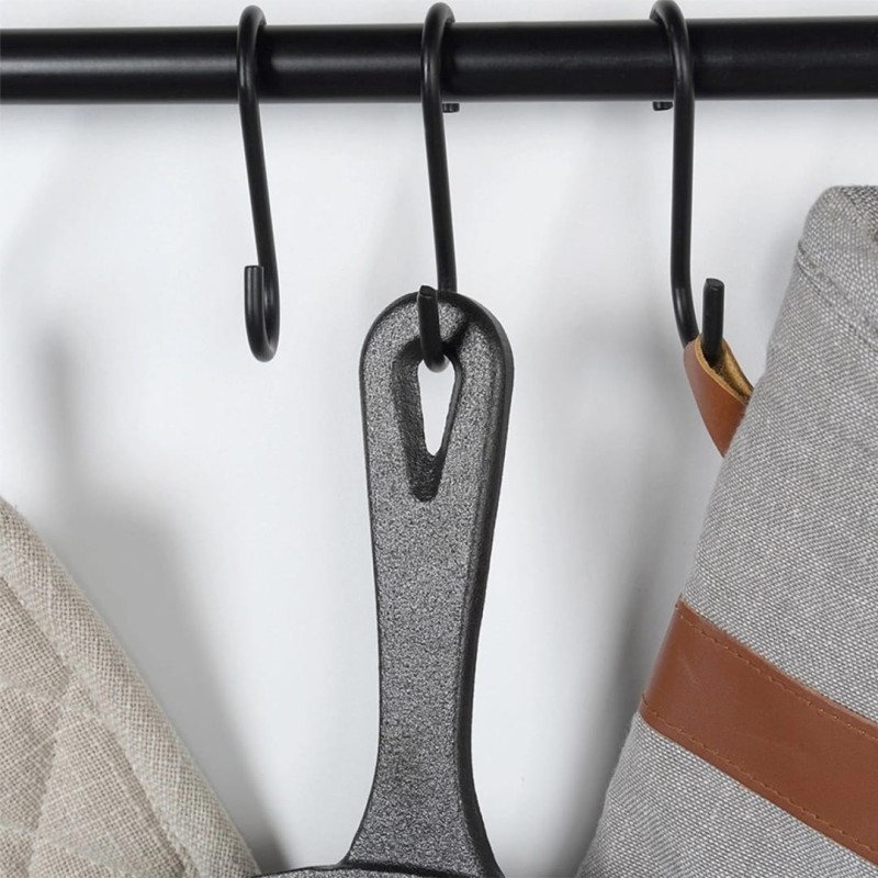 Patelnia żeliwna z silikonową nakładką 20cm CAST LINE
