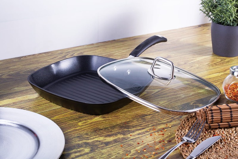Patelnia grillowa z powłoką granitową 28cm BERLINGERHAUS