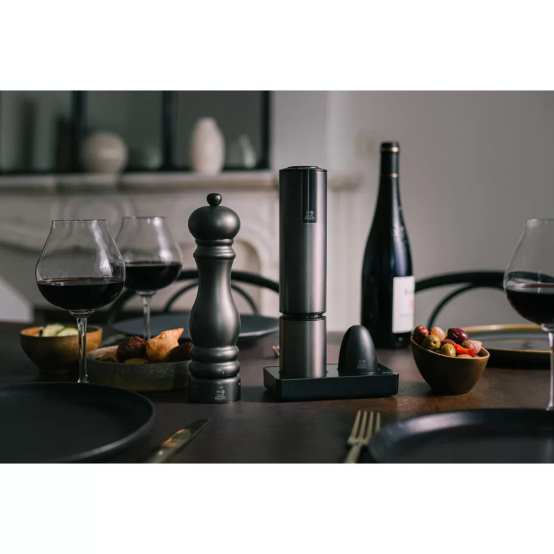 Młynek do pieprzu 22 cm Paris Chef Carbone