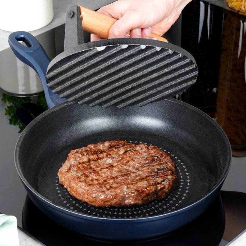 Praska do grillowania burgerów steków mięsa żeliwna 17,65 cm