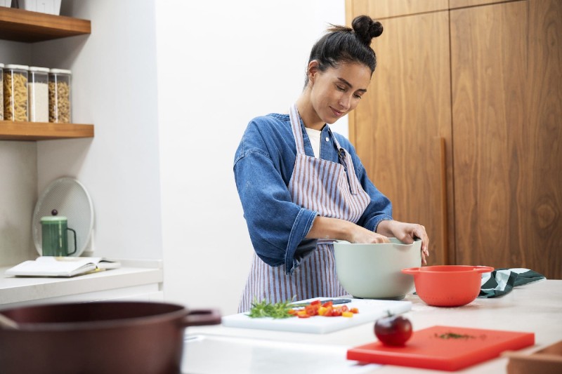 Miska do miksowania z pokrywą odporną na rozchlapywanie Chef It 3000 ml Coral