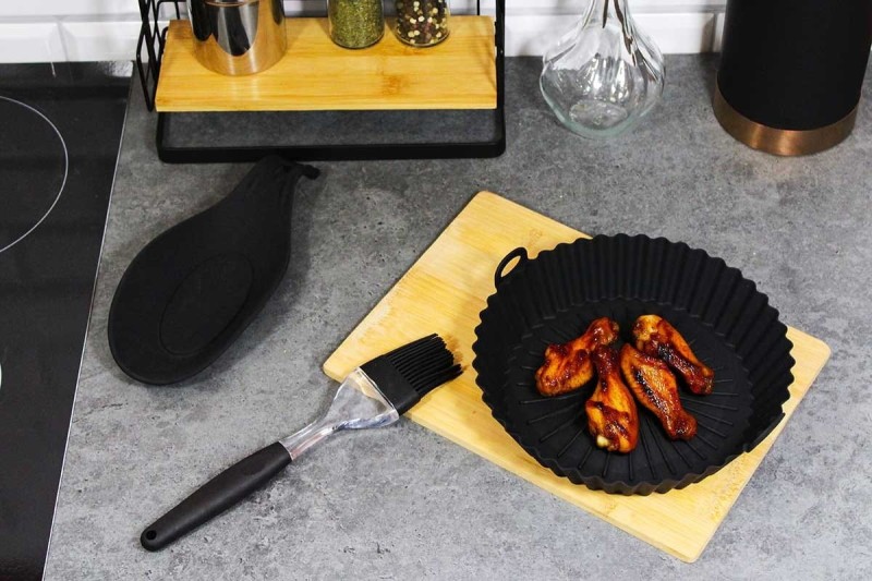 Wkład silikonowy wielorazowy do frytownicy Air Fryer 17cm czarny