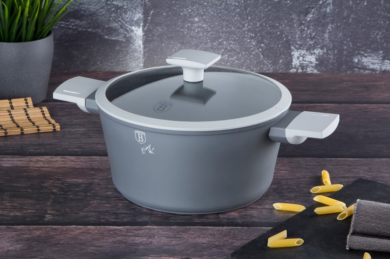 Garnek 4L i patelnia 24cm z powłoką tytanową BERLINGER HAUS szary