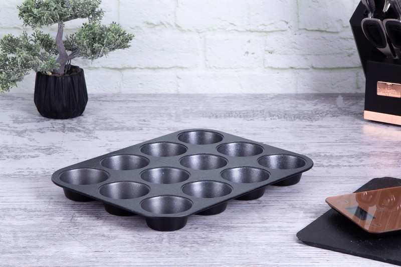 Forma blacha do pieczenia 12 muffinek BERLINGER HAUS