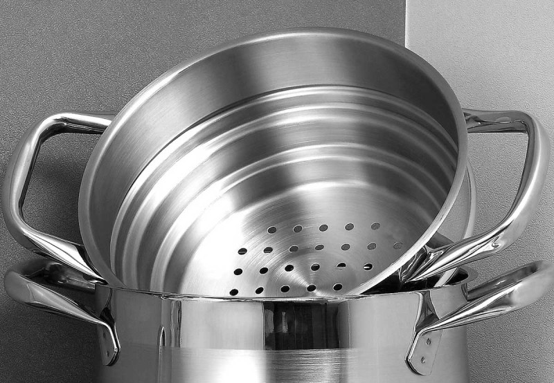Garnek do gotowania na parze BERGNER 2,2L GOURMET LINE 18cm
