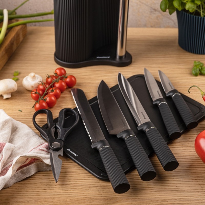 Zestaw 5 noży w stojaku z deską i uchwytem na ręcznik KLAUSBERG