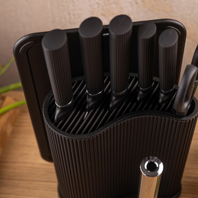 Zestaw 5 noży w stojaku z deską i uchwytem na ręcznik KLAUSBERG